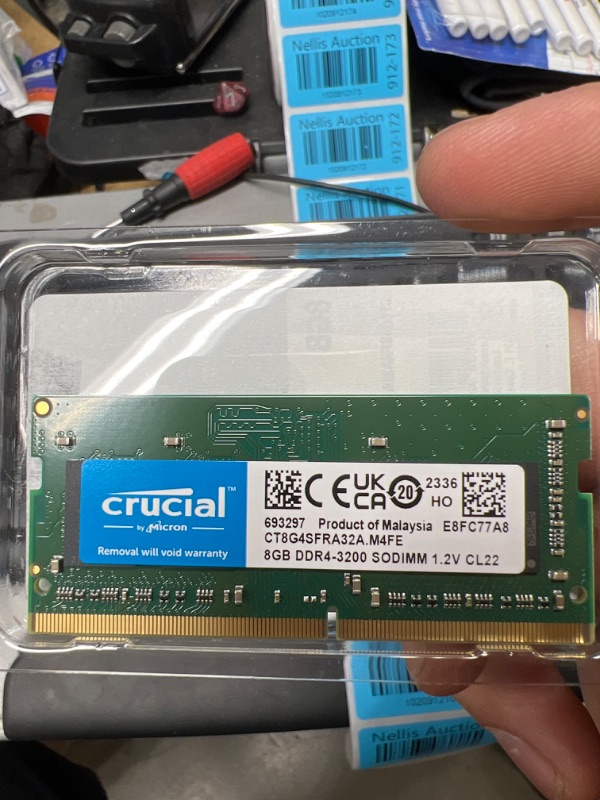 Photo 1 of Crucial 8GB 260-Pin DDR4 SO-DIMM DDR4 3200 (PC4 25600) Laptop Memory Model