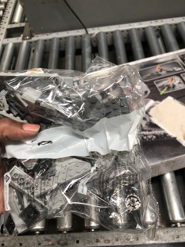 Photo 1 of ****MISSING PARTS*****LEGO Star Wars: The Mandalorian Imperial Light Cruiser 75315 Awesome Toy Building Kit for Kids, Featuring 5 Minifigures; New 2021 (1,336 Pieces) Frustration-Free Packaging