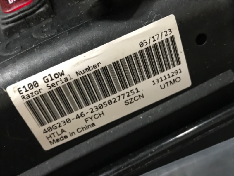 Photo 1 of ***NOT FUNCTIONAL - FOR PARTS ONLY - NONREFUNDABLE - SEE COMMENTS***
Razor E100 Electric Scooter for Kids Ages 8+ - 8" Pneumatic Front Tire, Hand-Operated Front Brake