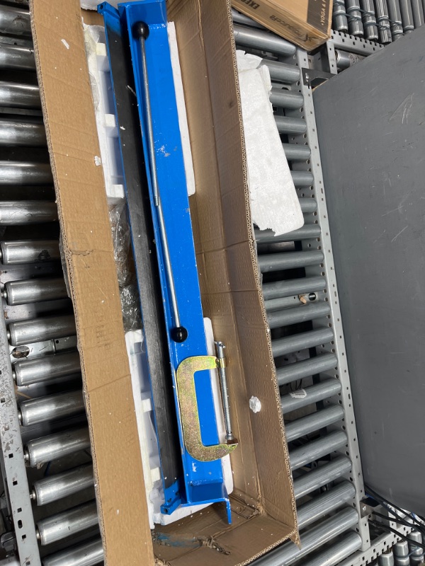 Photo 1 of VEVOR Sheet Metal Brake 36 In. Metal Bender Brake 910 mm Length Portable Metal Bender 0-90 Degrees Adjustable Steel Bender with 2 C-shaped Clamps Manual Sheet Metal Bender Tool for Metal Bending