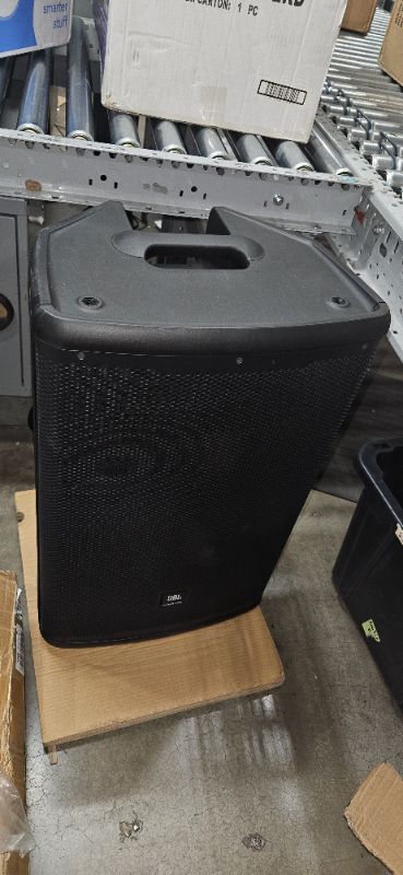 Photo 2 of (SEE NOTES) JBL Professional EON715 Powered PA Loudspeaker with Bluetooth, 15-inch 15-Inch Speaker EON700 series