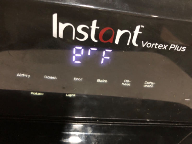 Photo 4 of ***HEAVILY USED AND DIRTY - DAMAGED - SEE PICTURES***
Instant Vortex Plus Air Fryer Oven 7 in 1 with Rotisserie, with 6-Piece Pyrex Littles Cookware