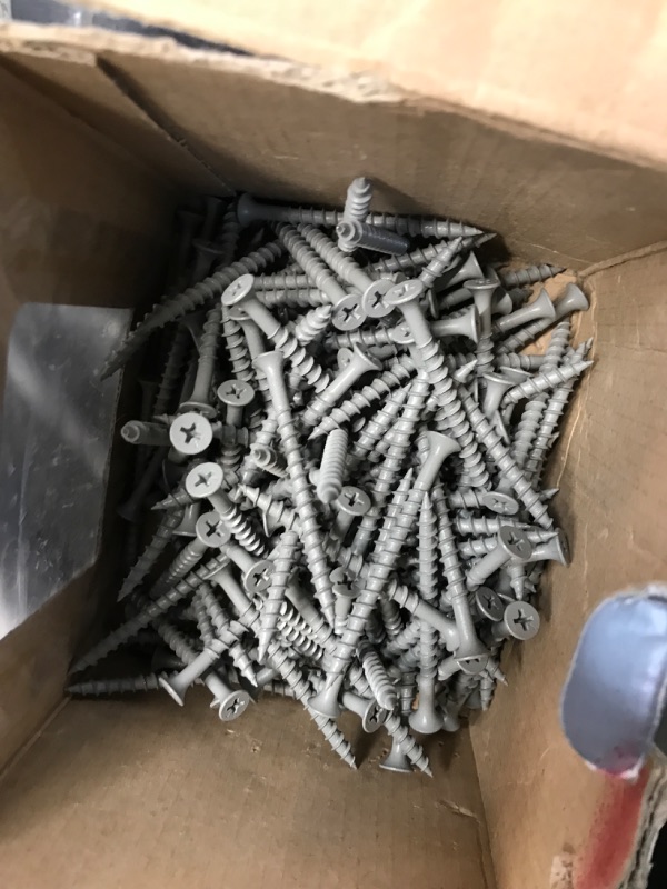 Photo 1 of 10X2 1/2 WOOD SCREWS -200PCS 