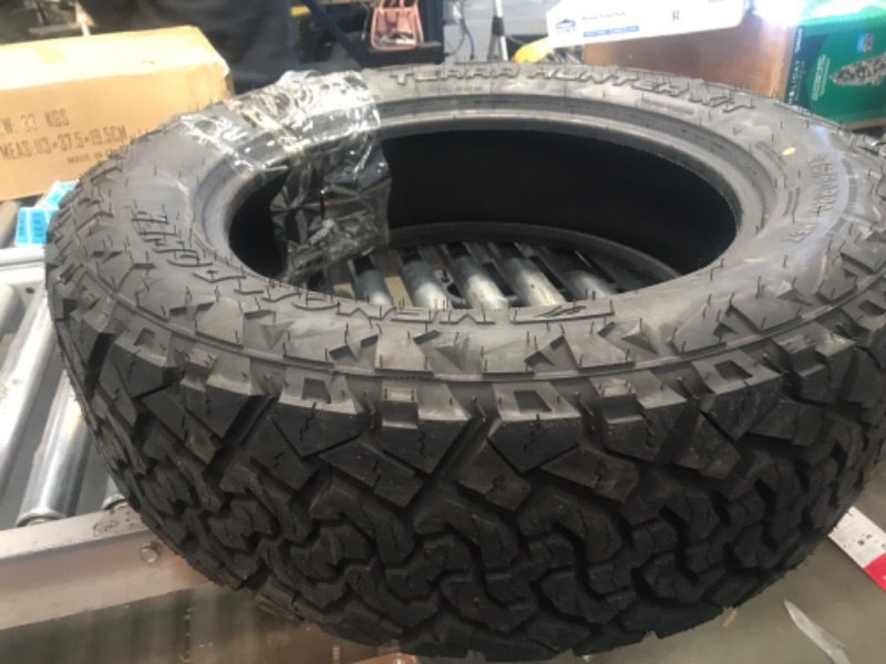 Photo 4 of Venom Power Terra Hunter X/T XT Truck/SUV All-Terrain Mud Off-Road Radial Tire-275/60R20 275/60/20 275/60-20 115T Load Range SL 4-Ply BSW Black Side Wall