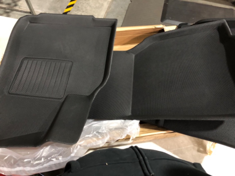 Photo 3 of *MISSING PIECES*
TAPTES for Tesla Model Y Floor Mats 2023 2022 2021,for Model Y 