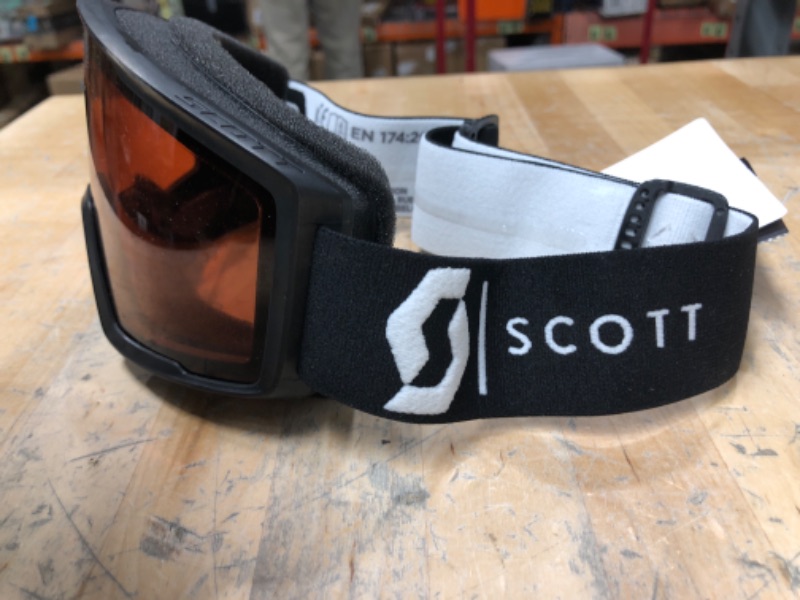 Photo 2 of SCOTT GOGGLES MENS LARGE