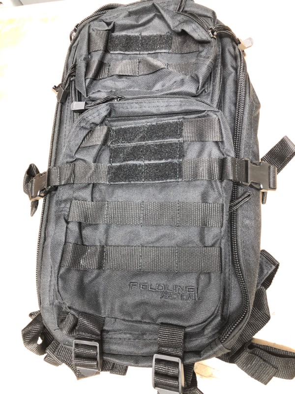 Photo 2 of Fieldline Tactical Hydratation Black Backpack
