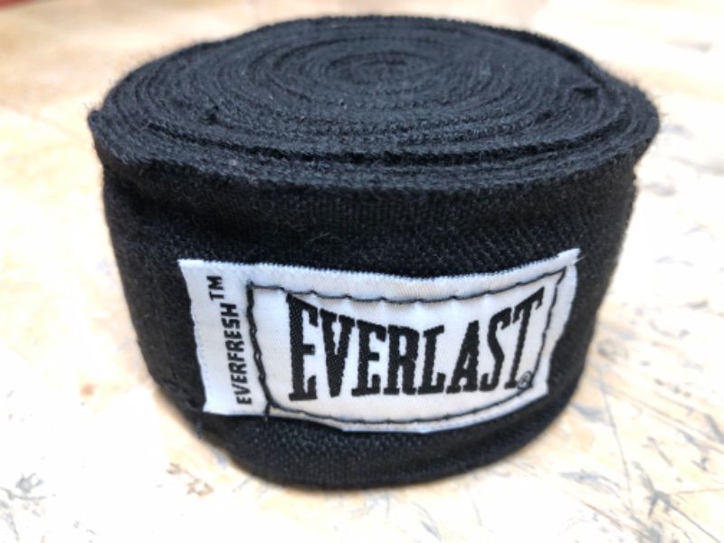 Photo 2 of EVERLAST HANDWRAPS BLACK COLORED