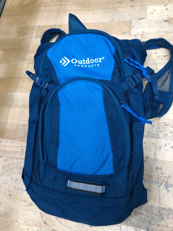 Photo 2 of Outdoor Products Tadpole Hydration Pack
