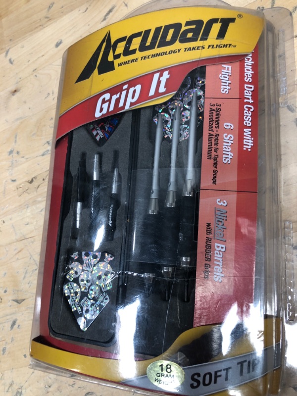 Photo 2 of Accudart Double-in Dart Set