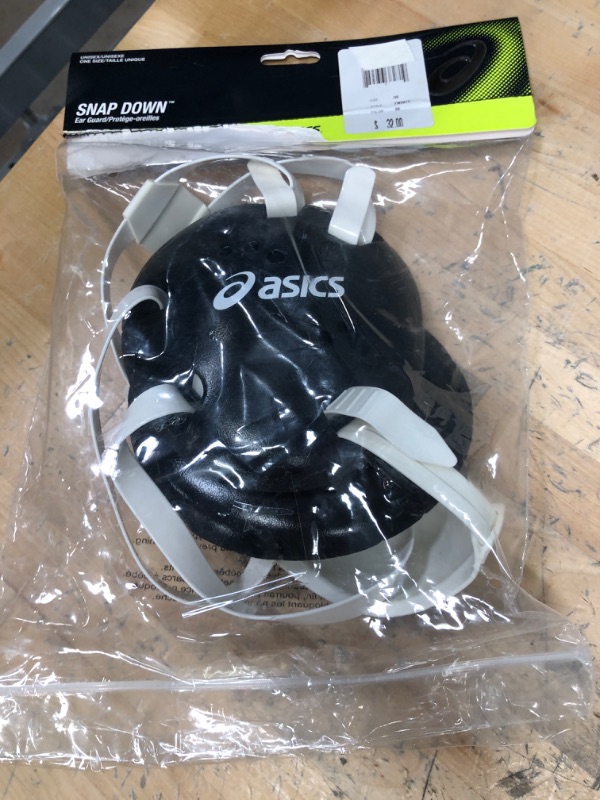 Photo 2 of ASICS Snap Down Wrestling Headgear
