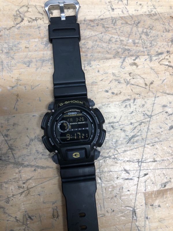 Photo 2 of G-Shock DW9052