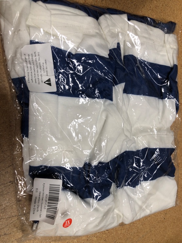 Photo 1 of WOMEN JUMPER SIZE XL