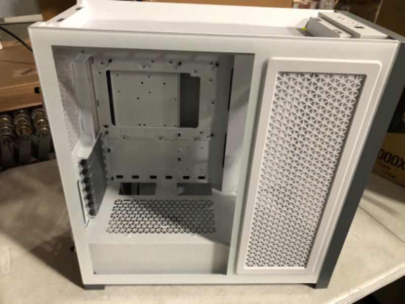 Photo 2 of Corsair iCUE 5000X RGB Tempered Glass Mid-Tower ATX PC Smart Case - White & iCUE SP120 RGB Elite Performance 120mm White PWM Triple Fan Kit with iCUE Lighting Node White 5000X Smart Case + White PWM Triple Fan Kit