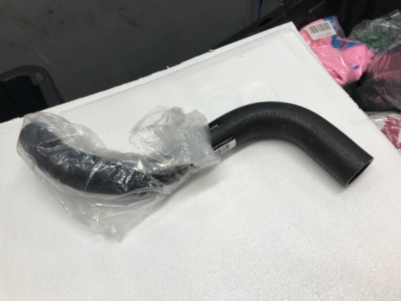 Photo 2 of Gates 23231 Premium Molded Coolant Hose