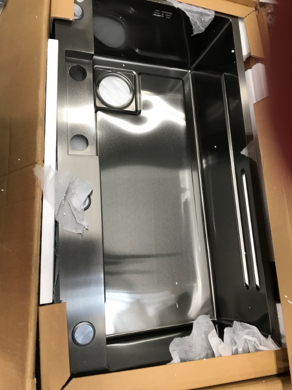 Photo 1 of 
Waterfall Kitchen Sink 304 Stainless Steel Kitchen Sink Single Bowl With Cup Washer Workstation Sink 27"x 18" Waterfall Sink,black,C-6846
Size:Black
Color:C-6846