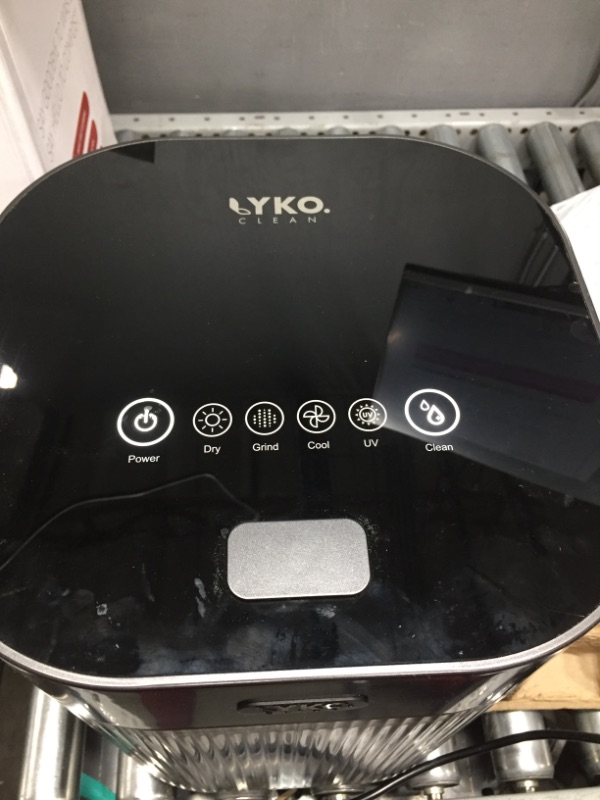 Photo 2 of 2023 Upgraded Electric Composter for Kitchen, 2.5L Smart Countertop Composter Indoor Odorless with UV lamp and Replaceable Carbon Filter, Turn Food Waste and Scraps into Dry Compost Fertilizer