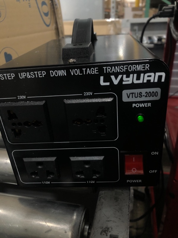 Photo 2 of Yinleader VTF-2000VA 2000W Voltage Converter Transformer(220V to 110V, 110V to 220V) 2000 Watt Step Up/Down Converter 110/120 Volt - 220/240 Volt