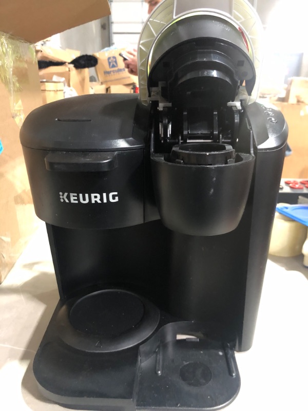 Photo 2 of * used item * see all images *
Keurig K-Cafe Single Serve K-Cup Coffee, Latte and Cappuccino Maker