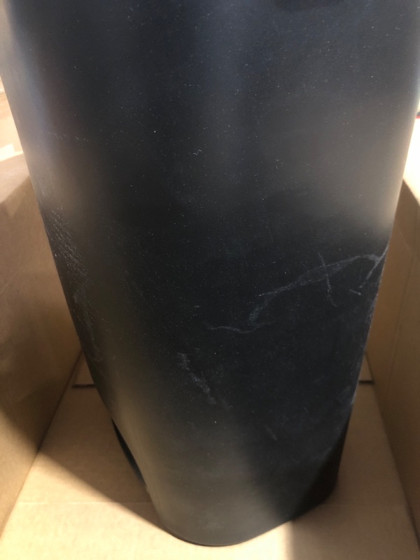 Photo 4 of * damaged * see images *
Rubbermaid Classic 13 Gallon Step-On Trash Can with Lid, Black Waste Bin for Kitchen Black Step On