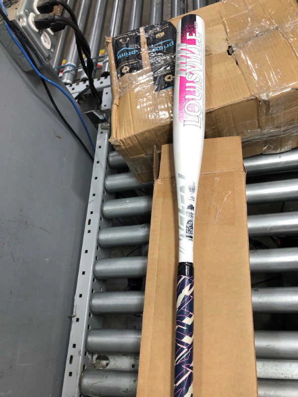 Photo 2 of 
Louisville Slugger 2022 Proven (-13) Fastpitch Softball Bat
Size:31"/18 oz
Style:Fastpitch Bat
