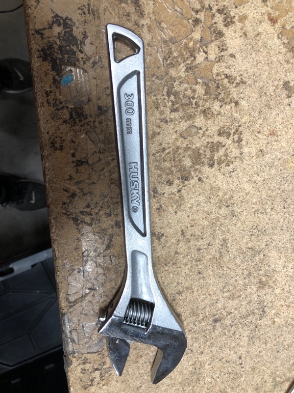 Photo 1 of HUSKY WRENCH 300MM 12"