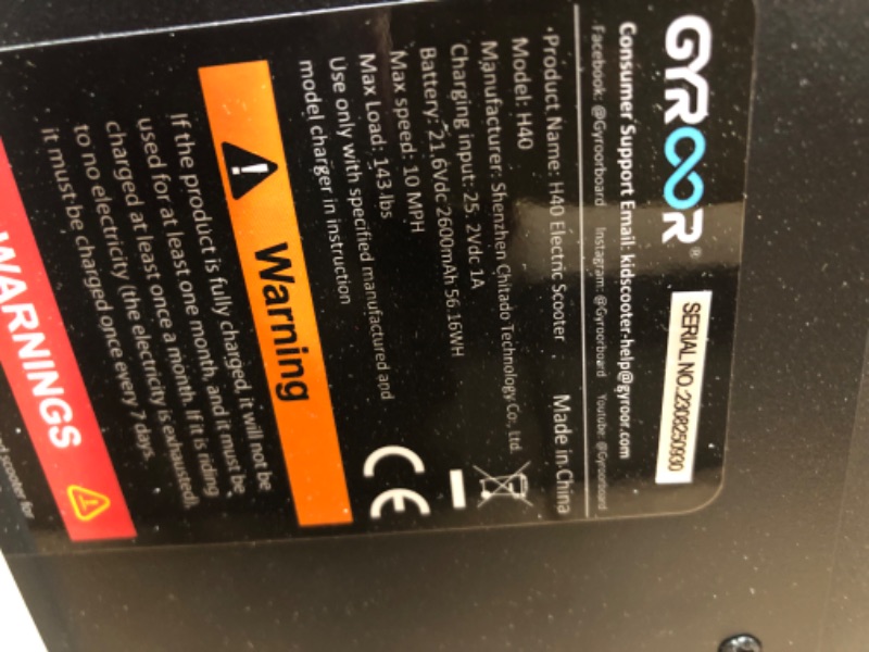 Photo 3 of ***NOT FUNCTIONAL - FOR PARTS ONLY - NONREFUNDABLE - SEE COMMENTS***
Gyroor H40 Kids Electric Scooter with 180W Motor & LED Visible Display, 10 Mph
