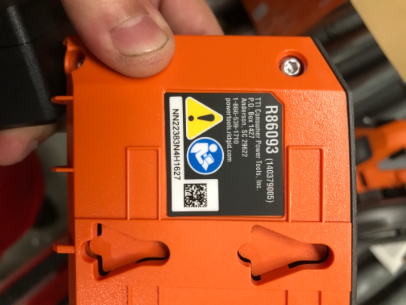 Photo 1 of 18V Subcompact Brushless 6-1/2 in. Circular Saw Kit with 4.0 Ah Battery and Charger

