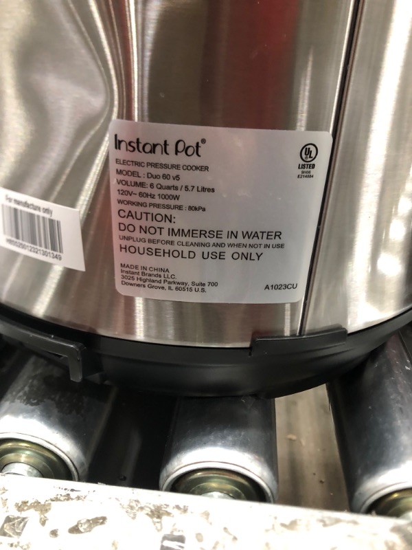 Photo 4 of **DAMAGED - SEE PHOTOS**
Instant Pot Duo 7-in-1 Electric Pressure Cooker, 6 Quart