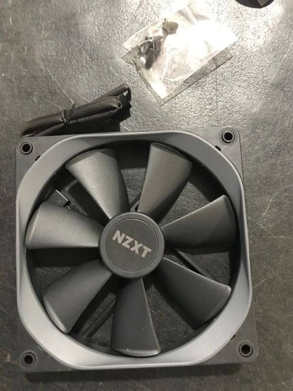 Photo 1 of NZXT AER F - 140mm - Winglet Designed Fan Blades - Fluid Dynamic Bearings - PWM Air?ow Fans - Gaming Computer Fan 140mm AER F