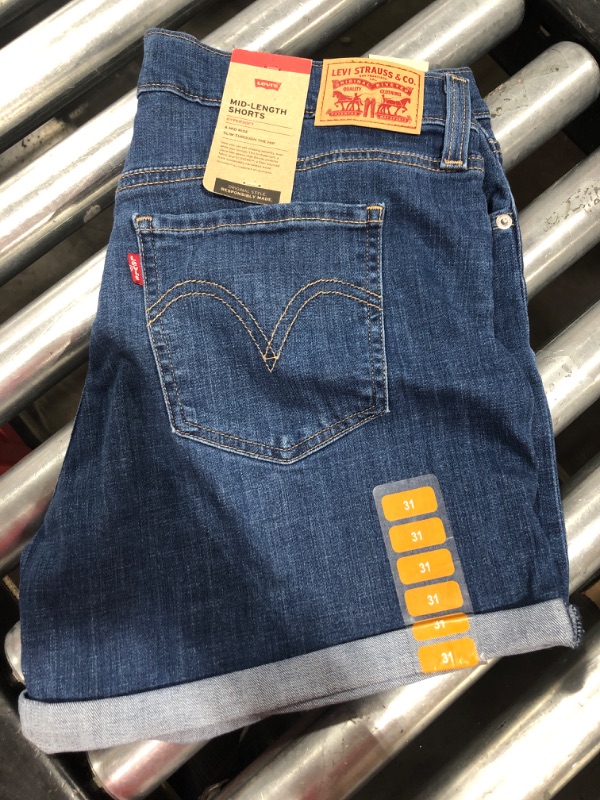 Photo 2 of [Size 31] Women's Levi's® Mid-Length Cuffed Jean Shorts