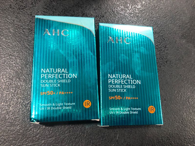 Photo 2 of [ 1+1 ] AHC Natural Perfection Double Shield Sun Stick 22g SPF50+ PA++++ A.H.C
