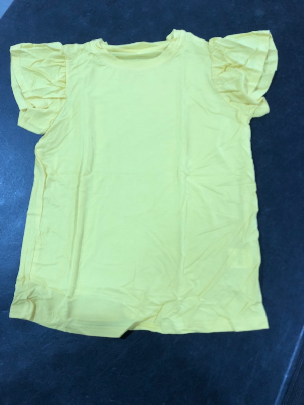 Photo 1 of Girls Shirt Size XL 