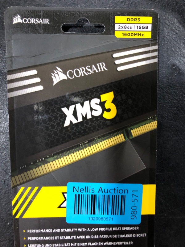 Photo 1 of Corsair 16GB XMS3 (2x 8GB) DDR3 SDRAM 1600MHz 240-Pin 16 Dual Channel Kit DDR3 1600 (PC3 12800) CMX16GX3M2A1600C11