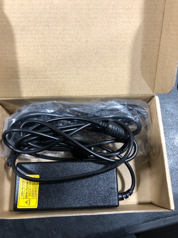 Photo 1 of 65W AC Adapter Charger for Acer Chromebook 11 R11 13 14 15 C720 C730 C731 CB3 CB5 CB3-111 CB3-131 CB3-132 CB5-311 CB3-431 CB3-531;Aspire P3 P3-131 R11 R14 R5-471T S7 S7-191 S7-391 S7-392 PA-1450-26