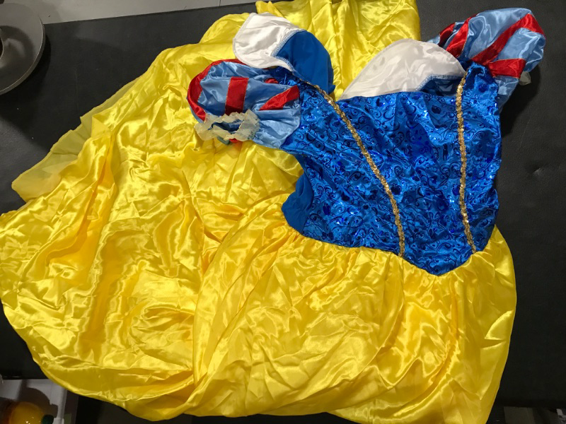 Photo 1 of Disney Snow White Dress No Discernible Size 