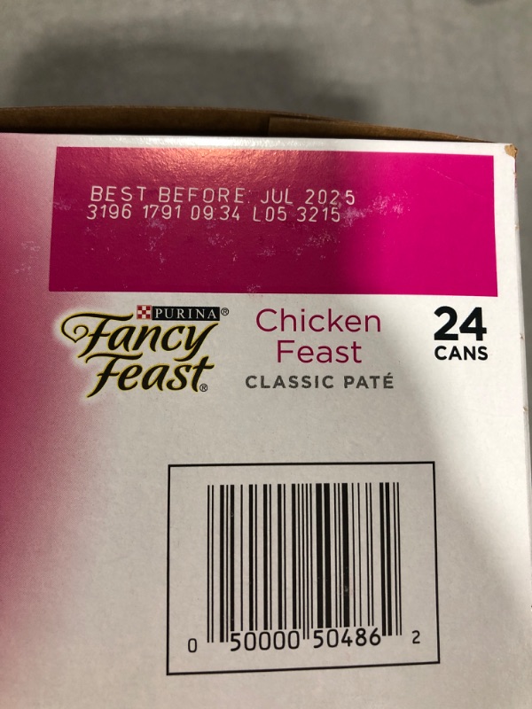 Photo 2 of (24 Pack) Fancy Feast Grain Free Pate Wet Cat Food, Classic Pate Chicken Feast, 3 oz. Pull-Top Cans