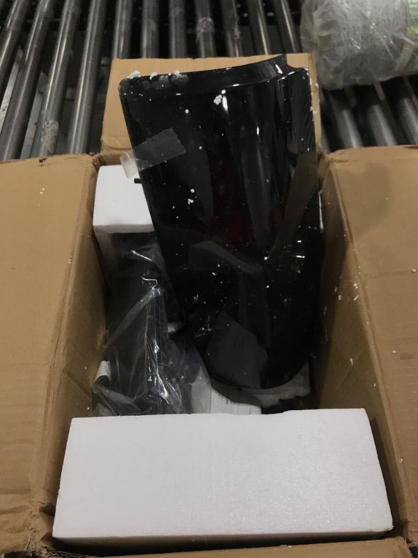 Photo 1 of AUTOSAVER88 LED Tail Lights Compatible with Chevy Silverado 1999 - 2006, 2007 Chevy Silverado