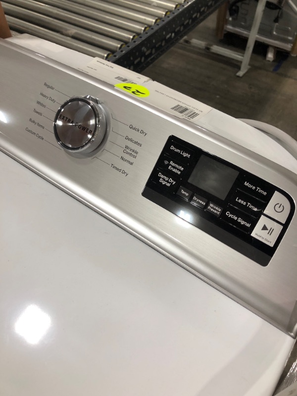 Photo 4 of Maytag SMART Capable 7.4-cu ft Smart Electric Dryer (White)
