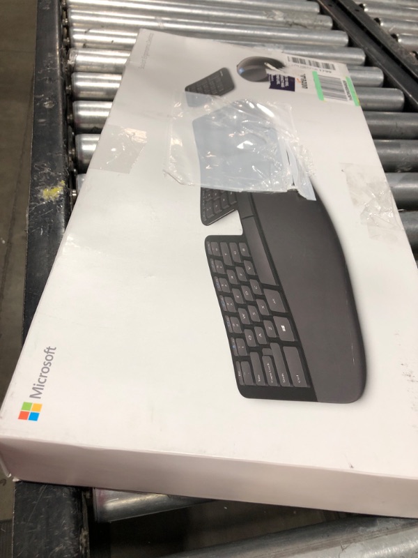 Photo 5 of Microsoft Sculpt Ergonomic Wireless Desktop Keyboard and Wireless Mouse L5V-00001
