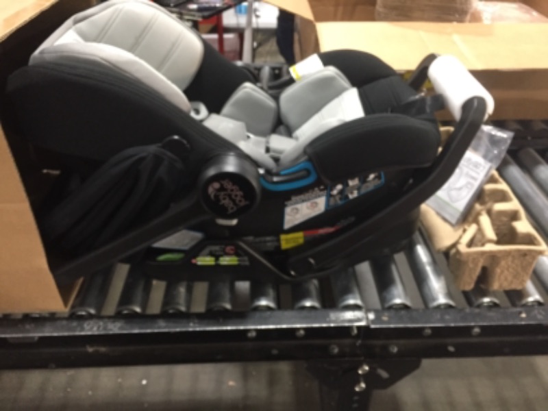 Photo 3 of Baby Jogger City GO 2 Infant Car Seat - Slate Black