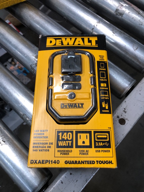 Photo 2 of DeWalt Power Inverter Dxaepi140