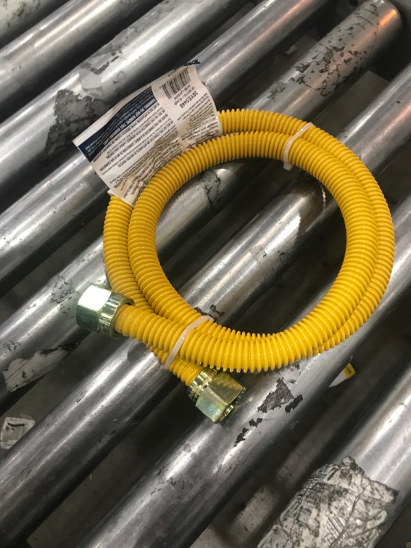 Photo 1 of 1/2 inch gas connector hose 