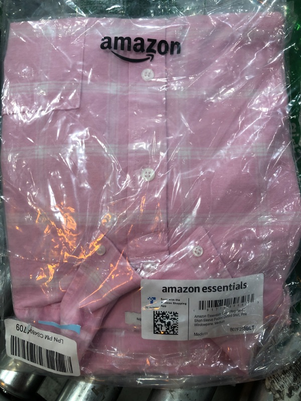 Photo 2 of Amazon Essentials Men's Regular-Fit Short-Sleeve Pocket Oxford Shirt size Medium Pink Windowpane