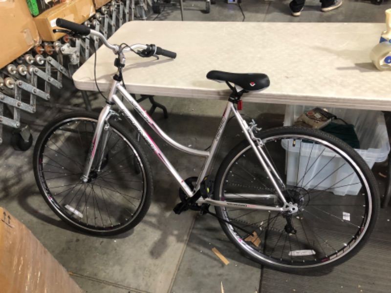 Photo 7 of ***NONREFUNDABLE - NOT FUNCTIONAL - FOR PARTS ONLY - SEE COMMENTS***
KENT 700C Transit Bicycle, 26" Wheels, Pink/Silver, GS62751