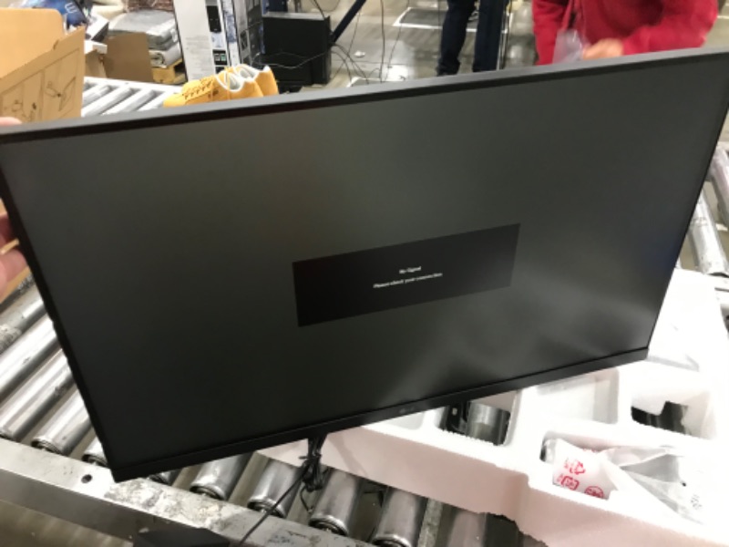 Photo 2 of LG 27MP400-B 27” Full HD (1920 x 1080) IPS Display with 3-Side Virtually Borderless Design, AMD FreeSync and OnScreen Control – Black Tilt