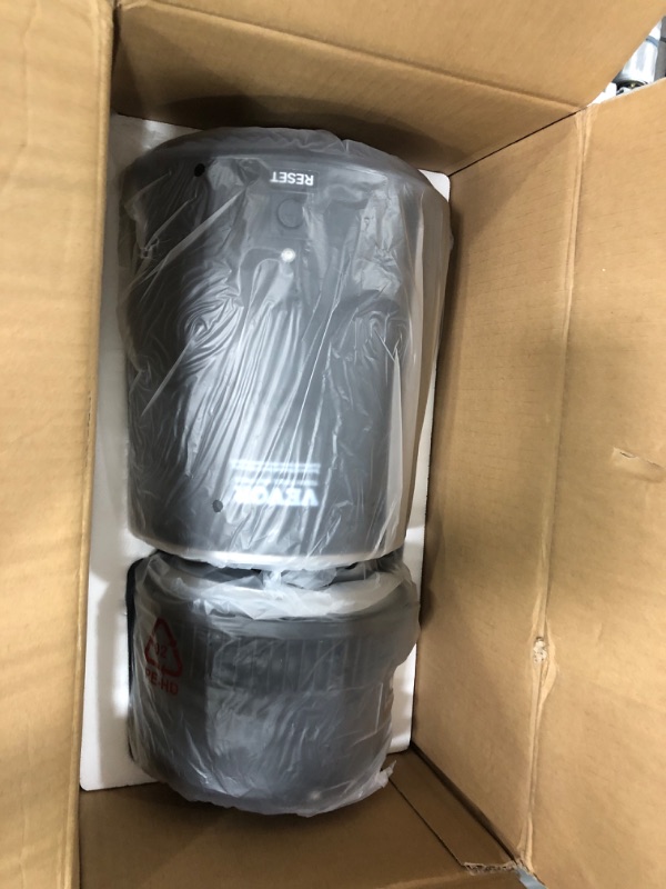 Photo 1 of VEVOR Water Distiller, 4L 1.05 Gallon Pure Water Purifier Filter for Home Countertop, 750W Distilled Water Maker, Stainless Steel Interior Distiller Water Making Machine to Make Clean Water, Black