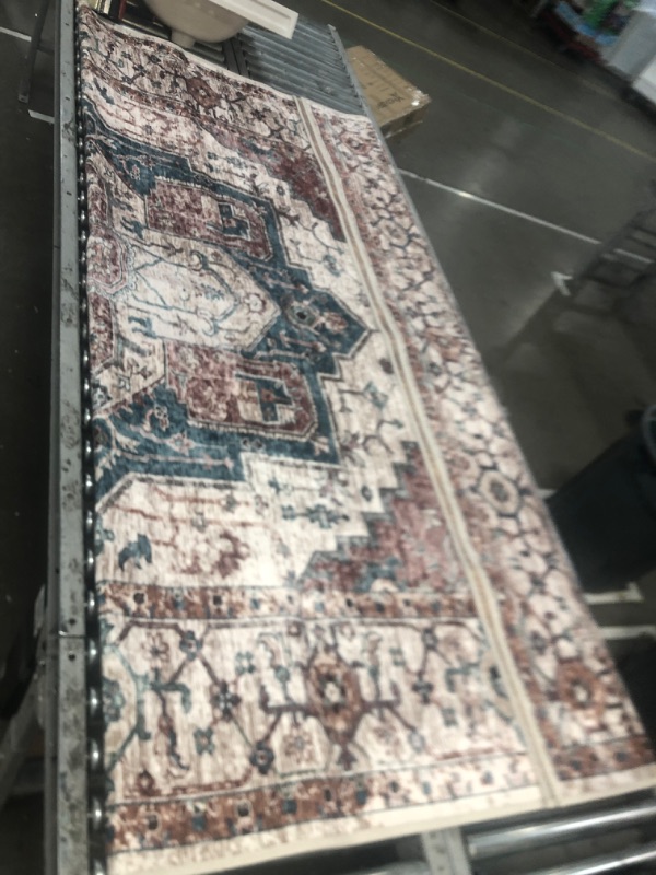Photo 1 of 8' x 10' Rug