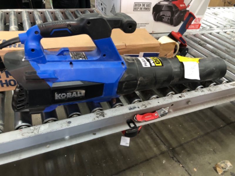 Photo 2 of [FOR PARTS, READ NOTES] NONREFUNDABLE
Kobalt 700-CFM 115-MPH Corded Electric Handheld Leaf Blower
