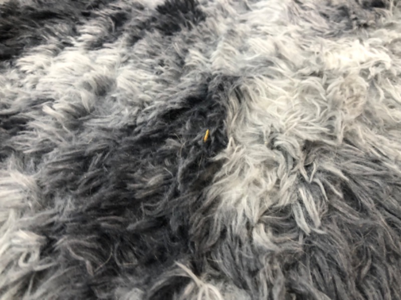 Photo 1 of 9X12 SOFT RUG